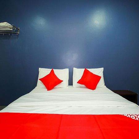 Oyo 89332 De Hotel Teluk Intan Zewnętrze zdjęcie
