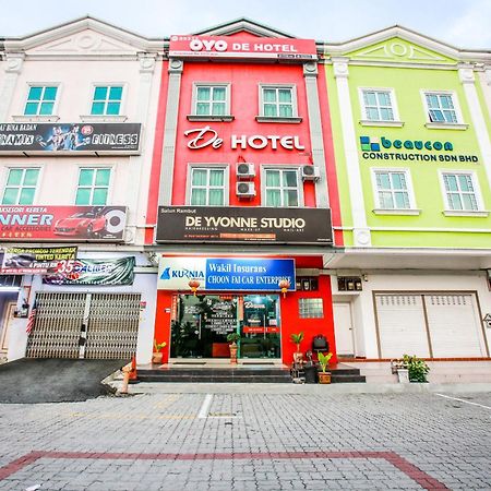 Oyo 89332 De Hotel Teluk Intan Zewnętrze zdjęcie