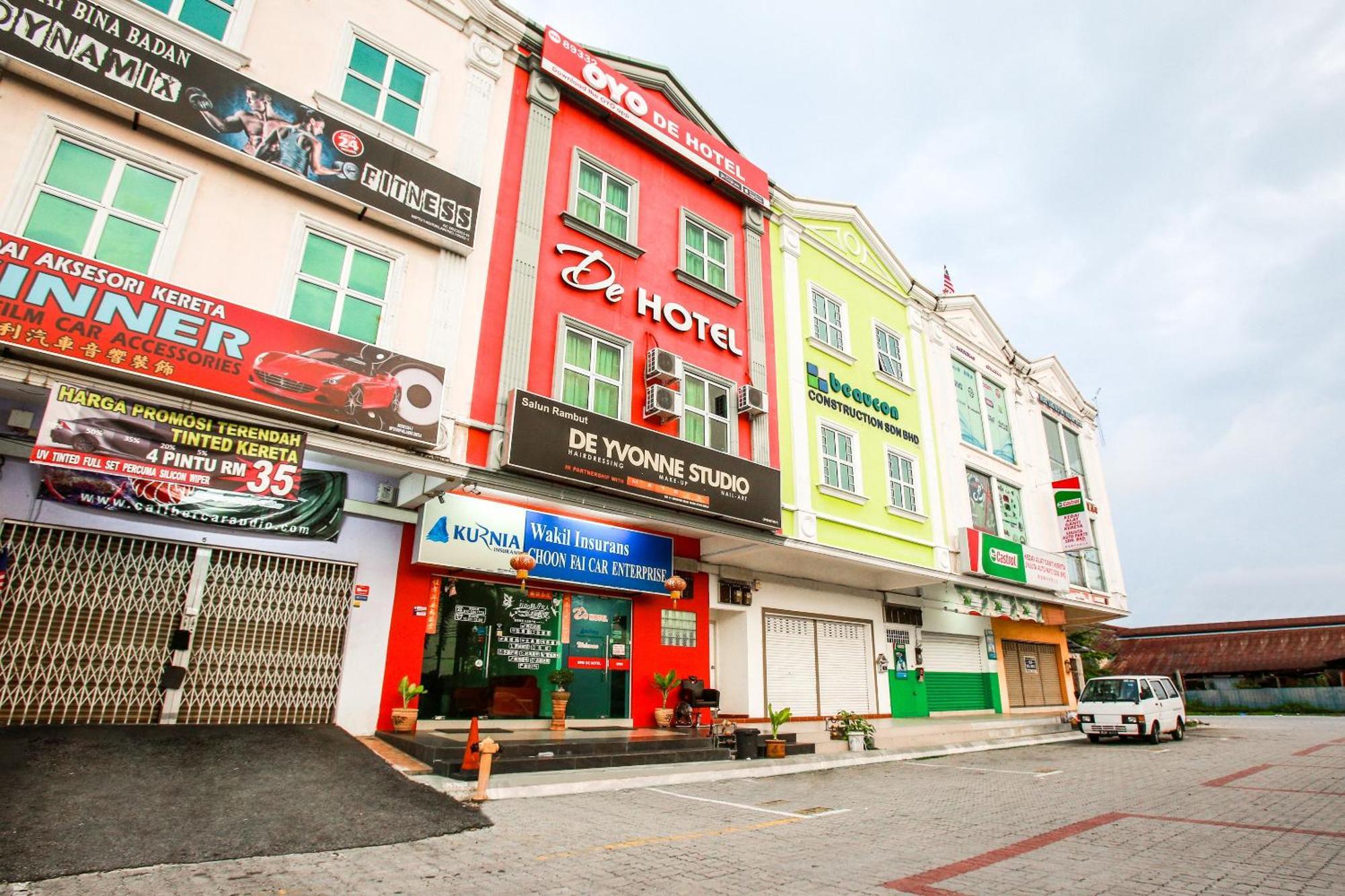 Oyo 89332 De Hotel Teluk Intan Zewnętrze zdjęcie