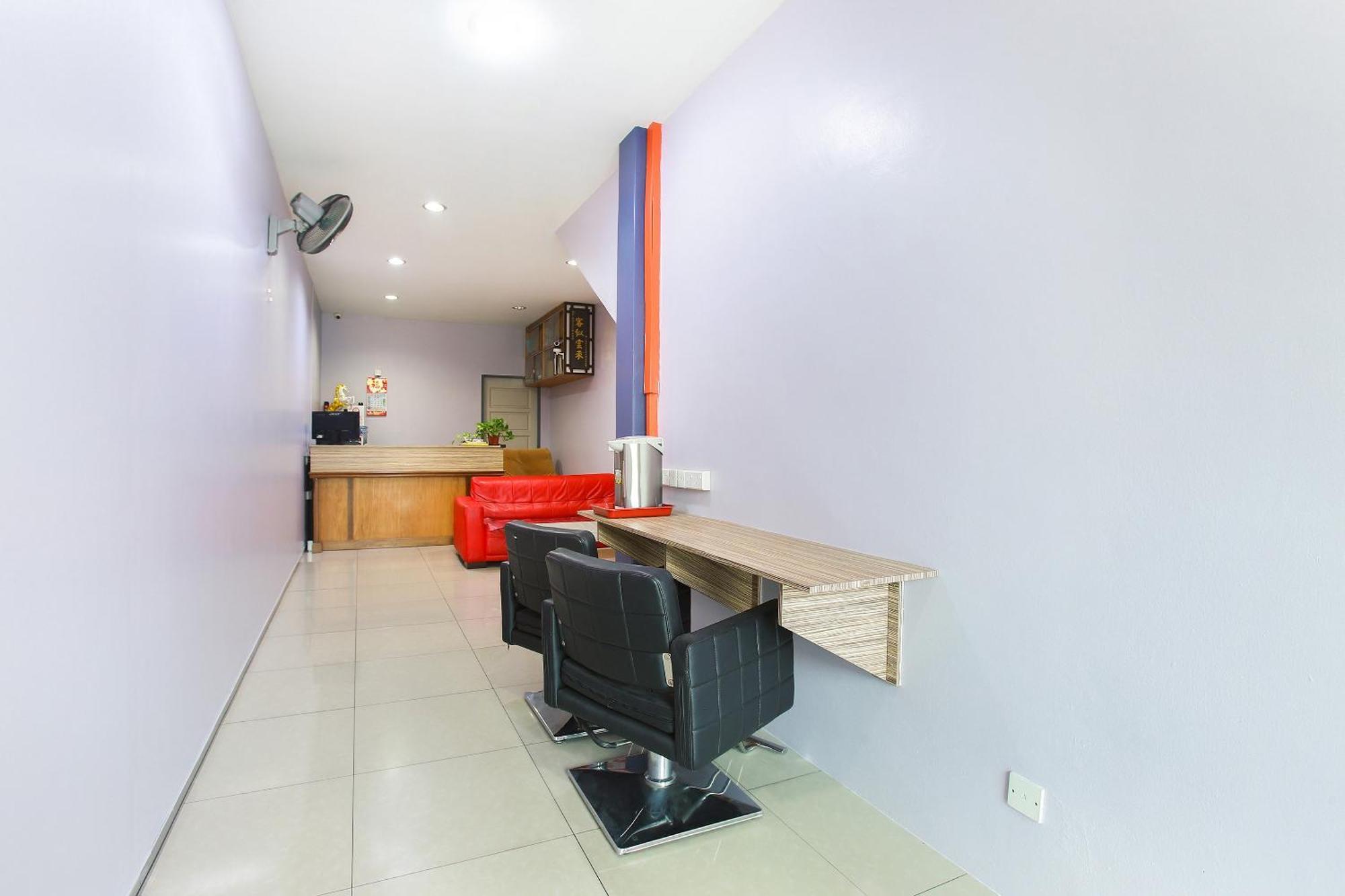 Oyo 89332 De Hotel Teluk Intan Zewnętrze zdjęcie
